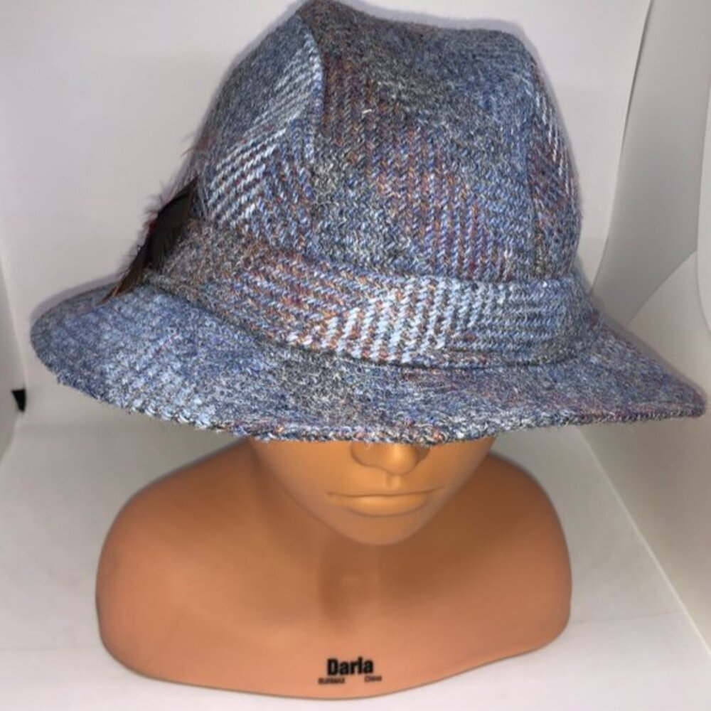 Avoca Collection Irish Wool Gray Fedora Cap with Feathers Men's Small